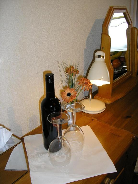 The Robertson Arms Hotel Carnwath 部屋 写真